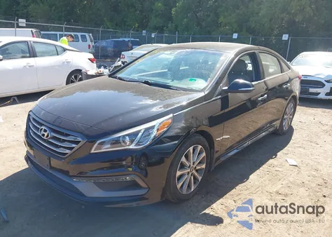 2017 Hyundai Sonata Limited z USA, uszkodzony, nr VIN 5NPE34AF3HH570712